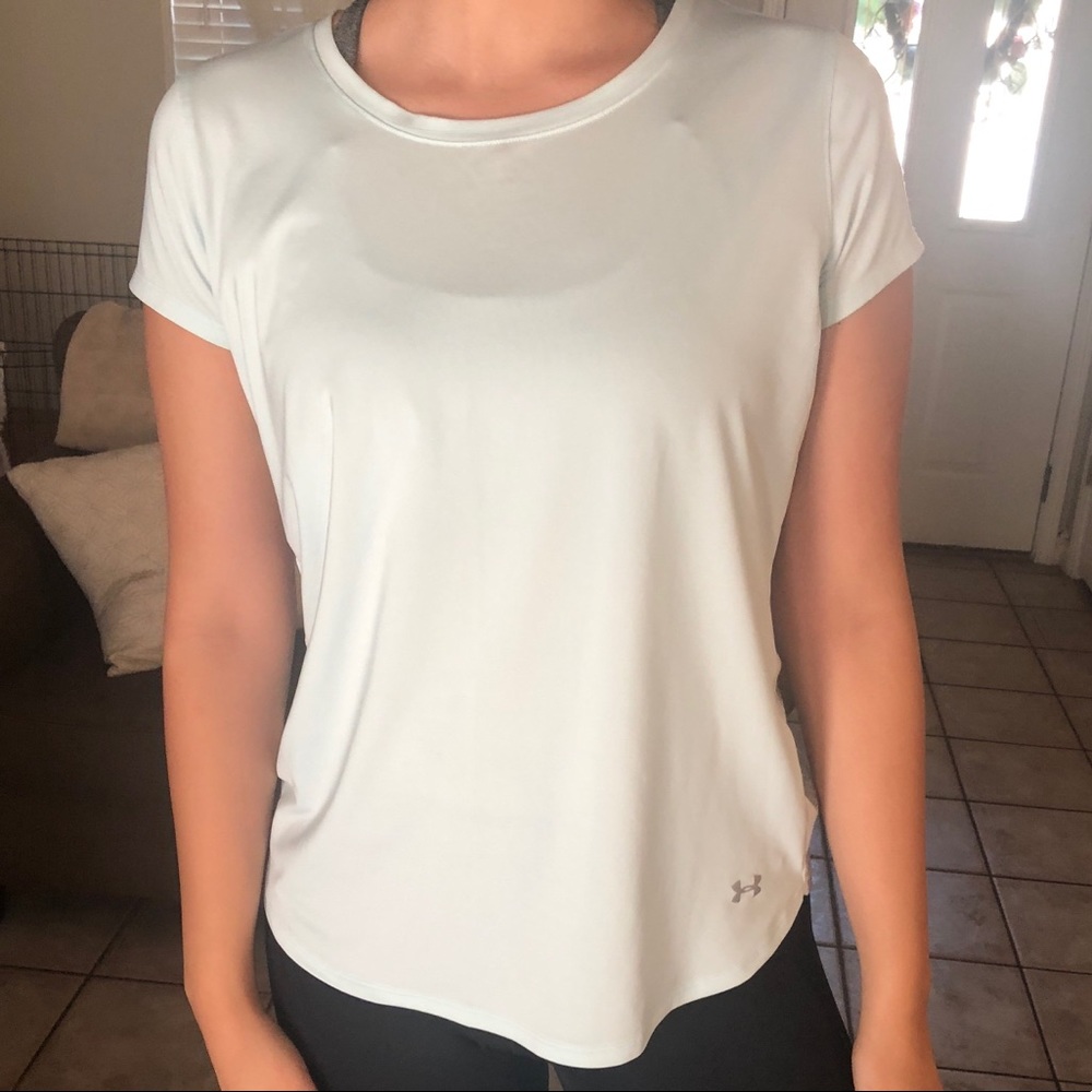 UNDER ARMOUR RUNNING TEE - Picture 2 of 5
